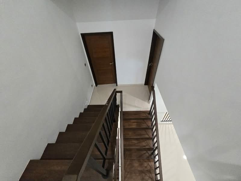 2-storey Terraced House for Sale in Island Glades (Jelutong) - A Ee Ee - Interior - PropertyGuru.com.my