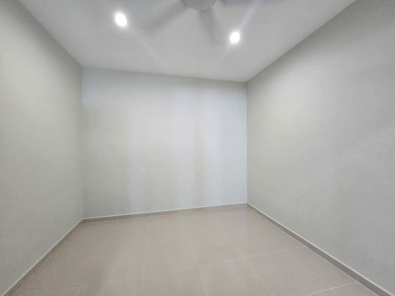 2-storey Terraced House for Sale in Island Glades (Jelutong) - A Ee Ee - Interior - PropertyGuru.com.my