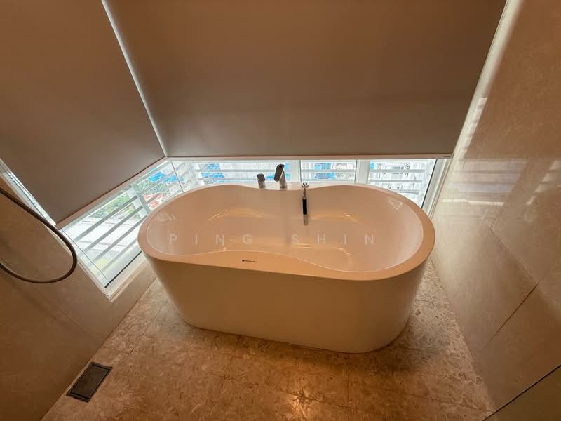 Kondominium untuk Disewa di Pavilion Hilltop - Ping Shin - Bathroom - PropertyGuru.com.my