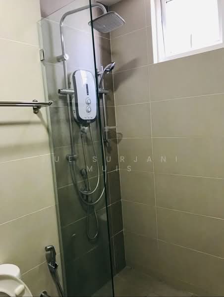 Condominium for Rent at Tropicana Bay Residences - Sue Surjani Muis - Bathroom - PropertyGuru.com.my