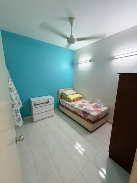 Pangsapuri untuk Disewa di Puteri Bayu Apartment - Kevin Tan - Bedroom - PropertyGuru.com.my