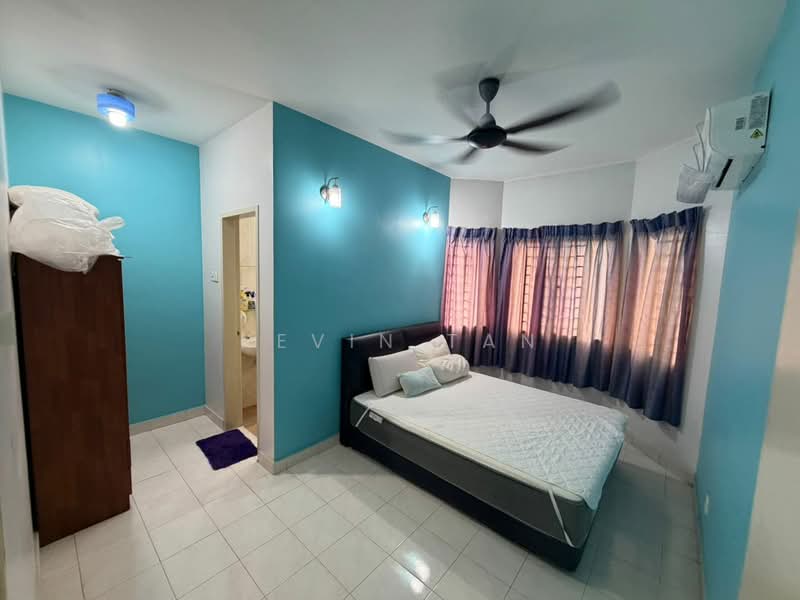 Pangsapuri untuk Disewa di Puteri Bayu Apartment - Kevin Tan - Bedroom - PropertyGuru.com.my