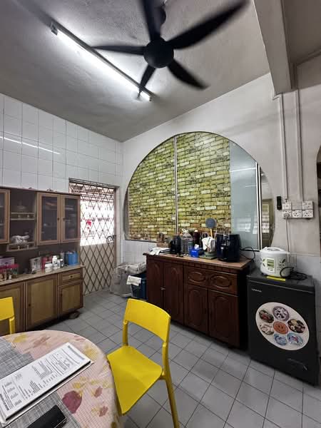 Rumah Teres untuk Dijual di Kuala Selangor (Selangor) - Nana Goh - Kitchen - PropertyGuru.com.my