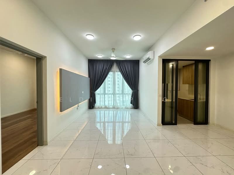 Service Residence for Sale at Suasana @ Utropolis - Eldius Pang - Living Room - PropertyGuru.com.my