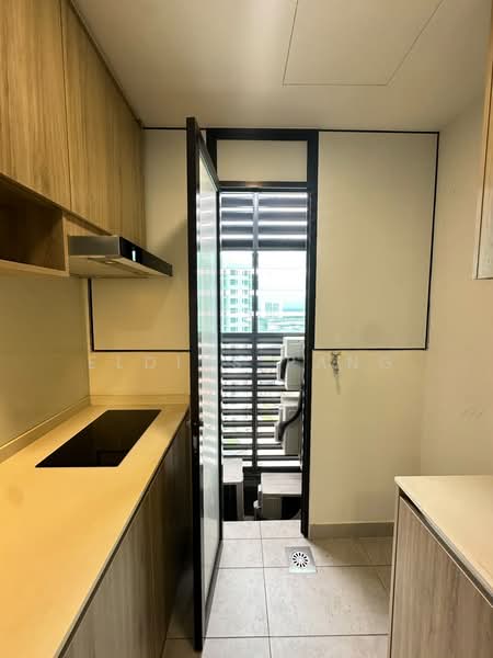 Service Residence for Sale at Suasana @ Utropolis - Eldius Pang - Kitchen - PropertyGuru.com.my