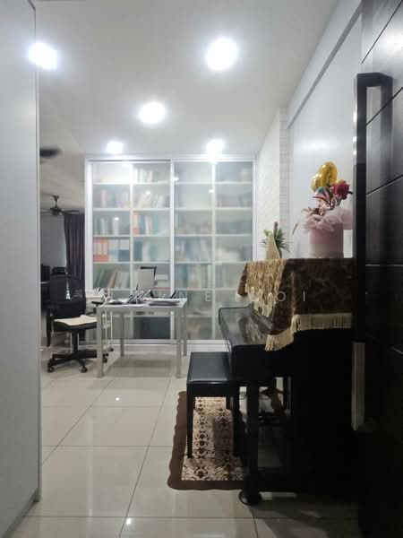 Servis Apartment untuk Dijual di Summerton - Elaine Ooi - Study - PropertyGuru.com.my