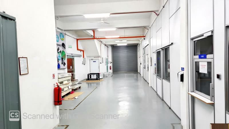 Kilang untuk Dijual di Bayan Lepas (Penang) - Bryan Teng - Corridor - PropertyGuru.com.my