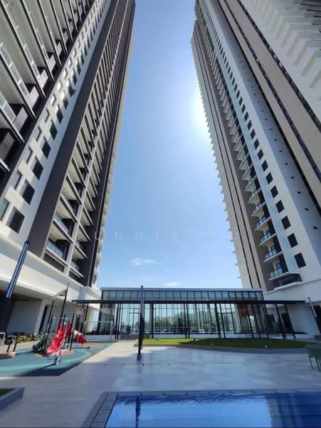 Condominium for Rent at Jesselton Twin Towers - Sunnie Wu - Exterior - PropertyGuru.com.my