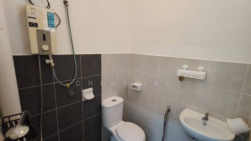 Townhouse for Rent in Bandar Cemerlang (Ulu Tiram) - Chloe Lai - Bathroom - PropertyGuru.com.my