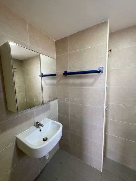 Pangsapuri untuk Dijual di Midas - Derrick Lim - Bathroom - PropertyGuru.com.my