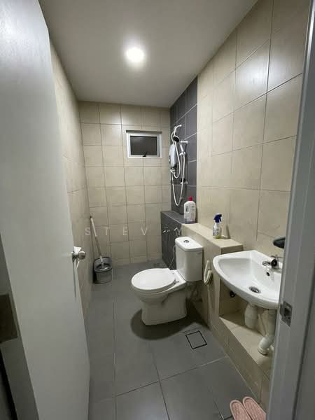 Condominium for Rent at Bukit Bantayan Residences - Stev Yap - Bathroom - PropertyGuru.com.my