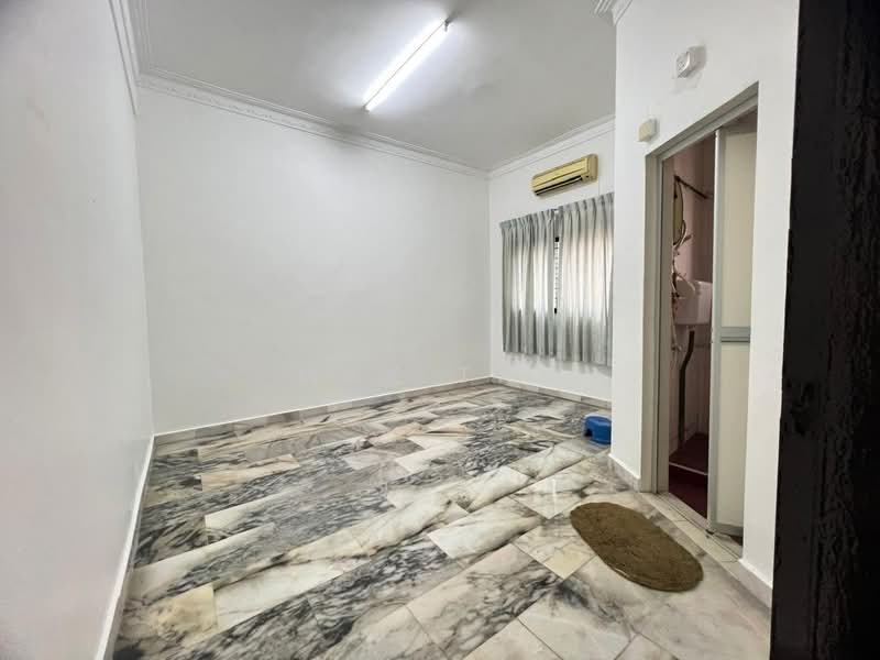 Rumah Teres 2 Tingkat untuk Dijual di Kluang (Johor) - May Tan - Interior - PropertyGuru.com.my