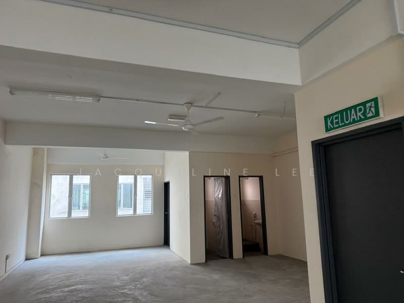 Shop / Office for Rent in Bandar Baru Permas Jaya (Permas Jaya) - Jacqueline Lee - Interior - PropertyGuru.com.my