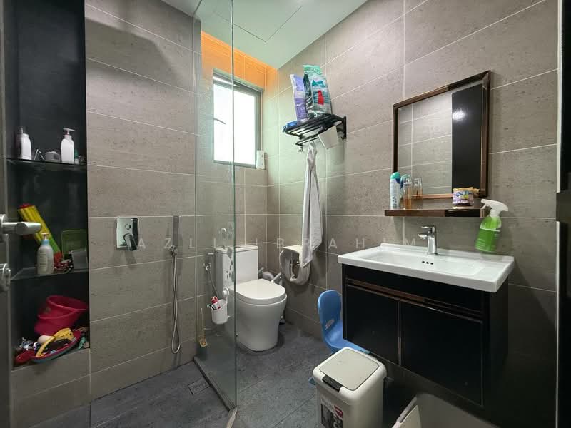 Kondominium untuk Dijual di The Valley Residences @ SkySierra - Azli Ibrahim - Bathroom - PropertyGuru.com.my