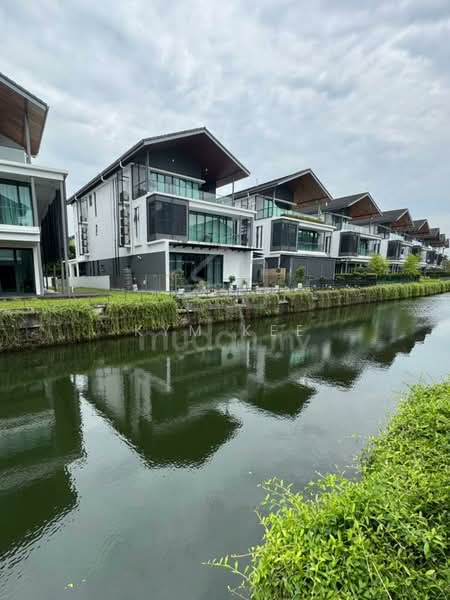 Senibong Cove - Isola Grandeur - 2