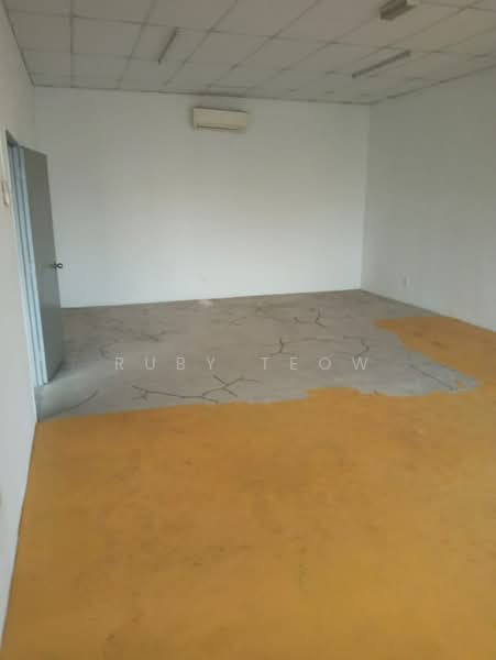 Semi-D Factory for Rent in Taman Scientex Senai (Senai) - Ruby Teow - Interior - PropertyGuru.com.my