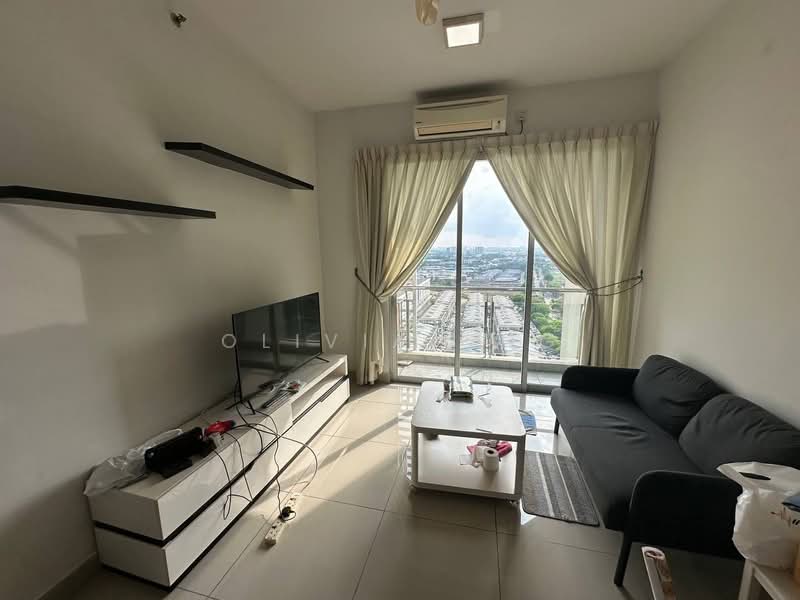 Pangsapuri untuk Dijual di Austin Suites (Permata Austin) - Olivia Ong - Living Room - PropertyGuru.com.my