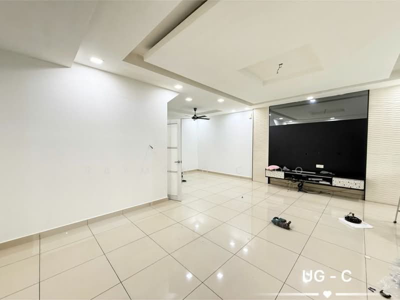 Bandar Puteri Klang untuk Untuk Dijual - RM 750,000, Apr 2026 - Living Room - PropertyGuru.com.my