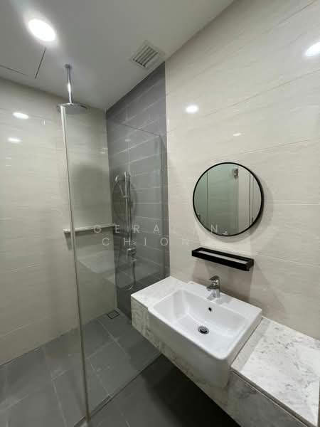 Servis Apartment untuk Dijual di Dianthus @ Tropicana Gardens - Geralyn Chionh - Bathroom - PropertyGuru.com.my