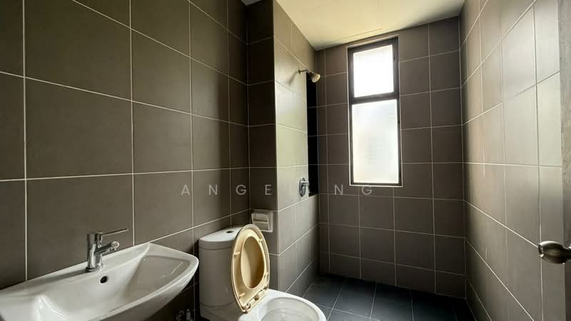 2-storey Terraced House for Sale in Kajang (Selangor) - Angel Ng - Bathroom - PropertyGuru.com.my