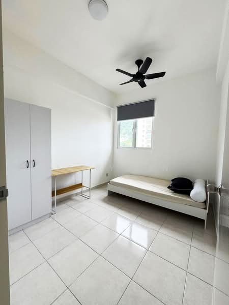 Kondominium untuk Disewa di Ideal Residency - Jerry Tan - Bedroom - PropertyGuru.com.my