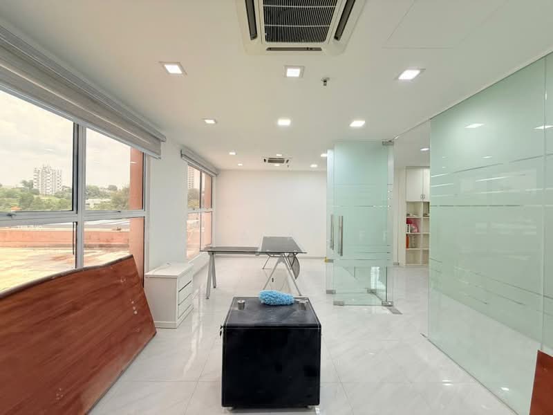Kedai / Pejabat untuk Disewa di Bangsar (Kuala Lumpur) - BILYA ARIFF - Interior - PropertyGuru.com.my