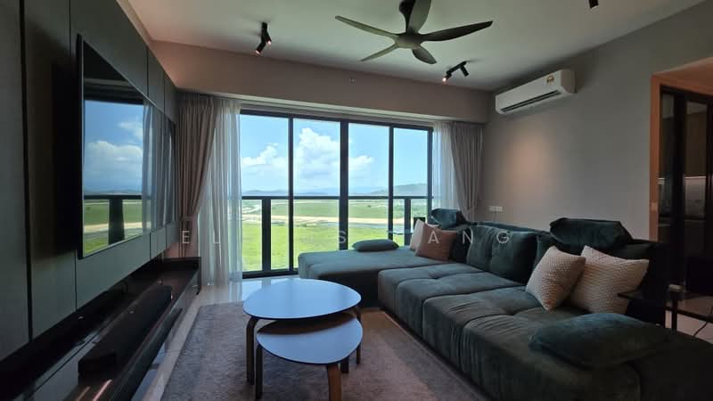 Suasana @ Utropolis untuk Untuk Dijual - RM 750,000, Apr 2026 - Living Room - PropertyGuru.com.my