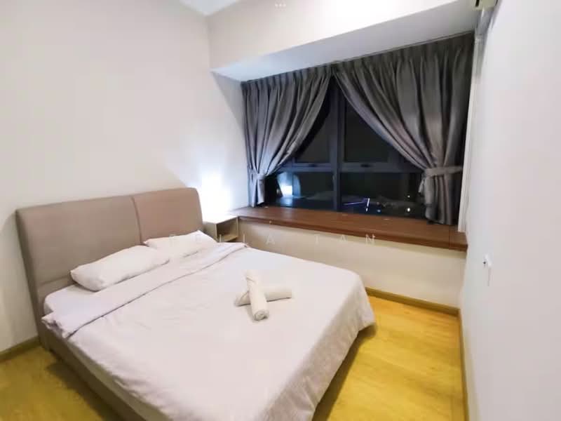 Kondominium untuk Dijual di Bay Laurel @ Country Garden Danga Bay - Bella Tan - Bedroom - PropertyGuru.com.my