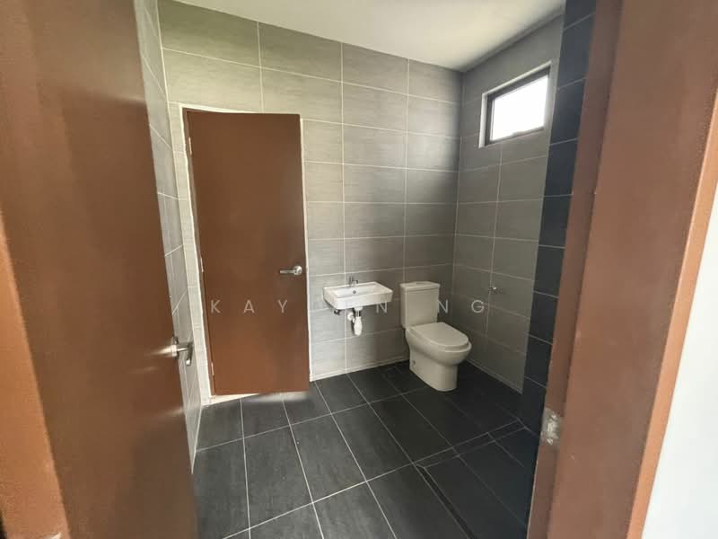 2-storey Terraced House for Sale in Kulai (Johor) - Kayden Ng - Bathroom - PropertyGuru.com.my