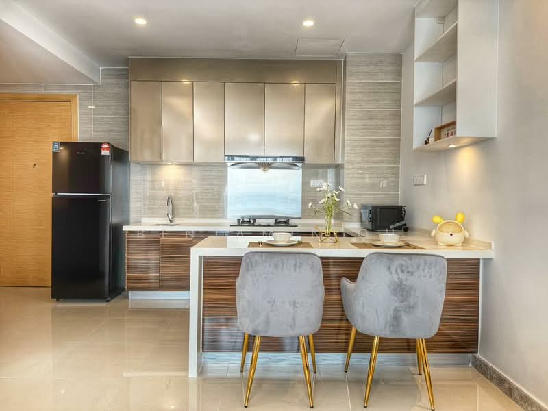 Condominium for Rent at R&F Princess Cove Phase 2-Seine Region - Benjamin Oh - Kitchen - PropertyGuru.com.my