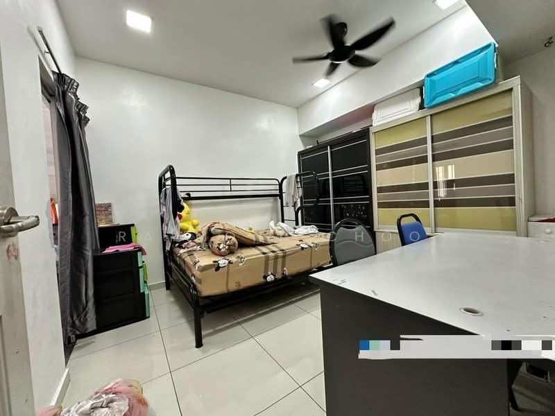 2-storey Terraced House for Sale in Bandar Bukit Tinggi 2 (Klang) - Raymond Choo - Bedroom - PropertyGuru.com.my