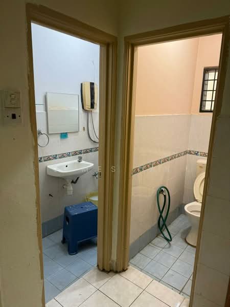 Apartment for Sale at Palma Perak - James Tan - Bathroom - PropertyGuru.com.my