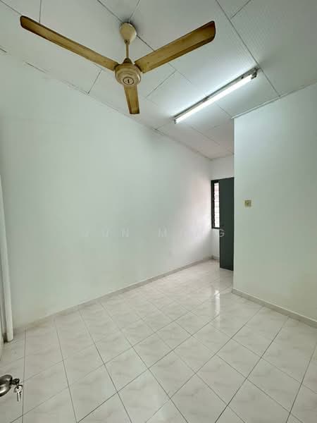 2-storey Terraced House for Sale in Seri Kembangan (Selangor) - Jun Ming - Interior - PropertyGuru.com.my