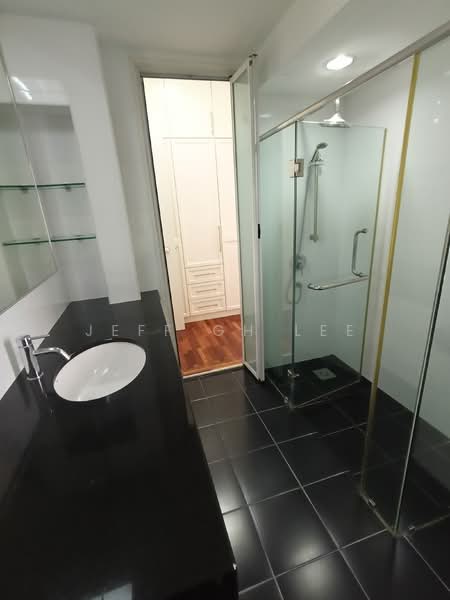 Kondominium untuk Disewa di Almaspuri - Jeff GH Lee - Bathroom - PropertyGuru.com.my