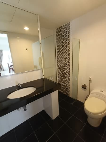 Kondominium untuk Disewa di Almaspuri - Jeff GH Lee - Bathroom - PropertyGuru.com.my