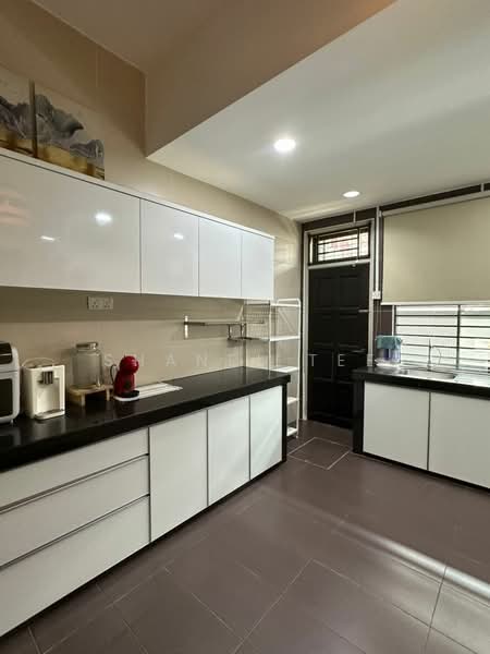 Terraced House for Sale in Kluang (Johor) - Shanel Tee - Kitchen - PropertyGuru.com.my