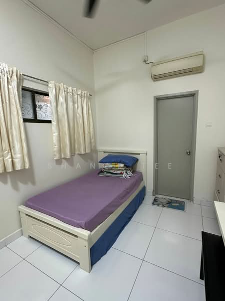 Terraced House for Sale in Kluang (Johor) - Shanel Tee - Bedroom - PropertyGuru.com.my