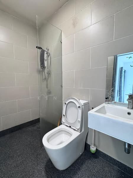 Servis Apartment untuk Disewa di Fortune Centra - Kenji Ti - Bathroom - PropertyGuru.com.my