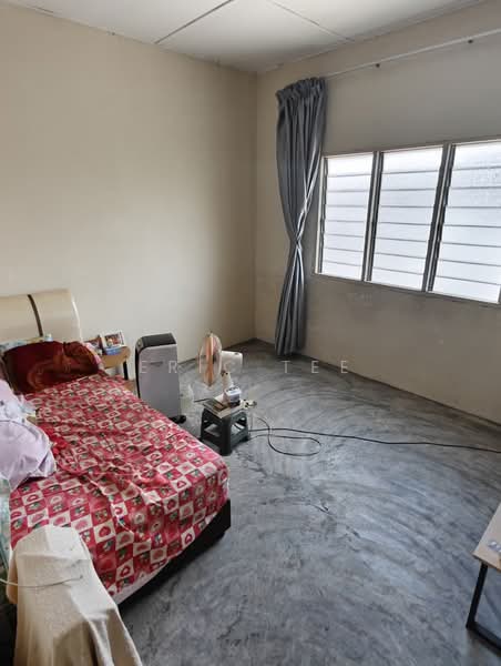 Flat for Sale at Taman Melawati - Eric Tee - Bedroom - PropertyGuru.com.my