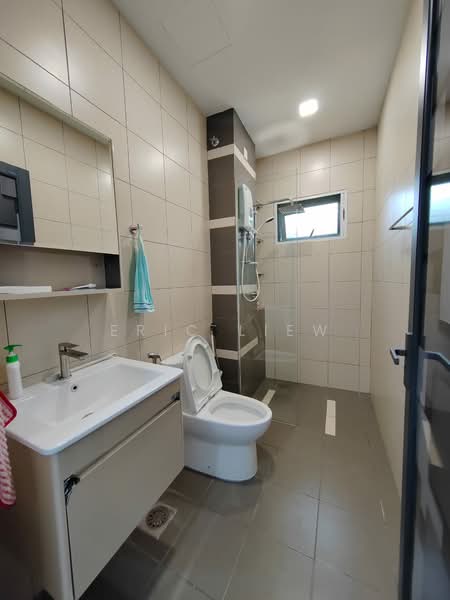2-storey Terraced House for Sale in Jade Hills (Kajang) - Eric Liew - Bathroom - PropertyGuru.com.my