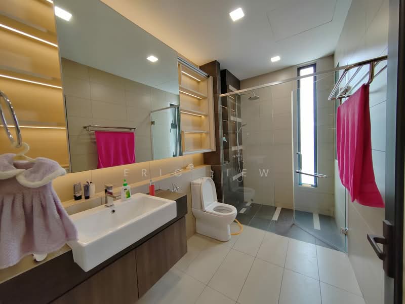 2-storey Terraced House for Sale in Jade Hills (Kajang) - Eric Liew - Bathroom - PropertyGuru.com.my