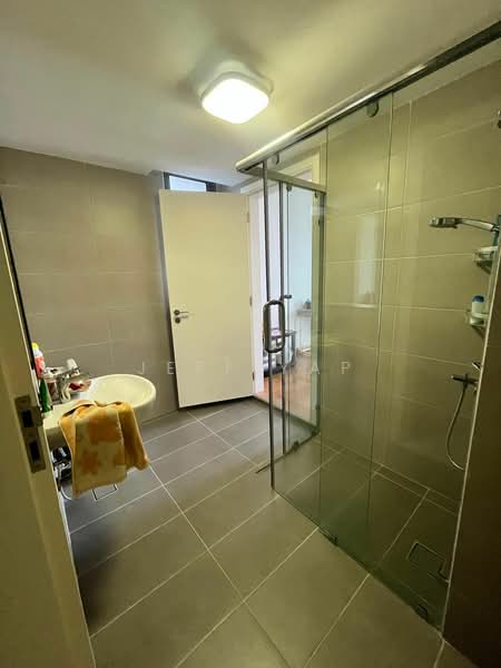 Kondominium untuk Disewa di Teega Residences - Jeff Yap - Bathroom - PropertyGuru.com.my