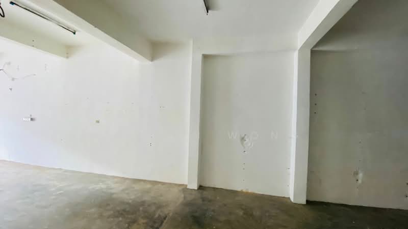 Retail Space for Rent in Taman Johor Jaya (Johor Bahru) - Jordan Wong - Interior - PropertyGuru.com.my