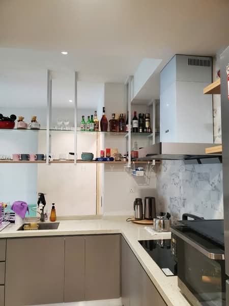 Condominium for Rent at Trinity Aquata - Cathryn Koo - Kitchen - PropertyGuru.com.my