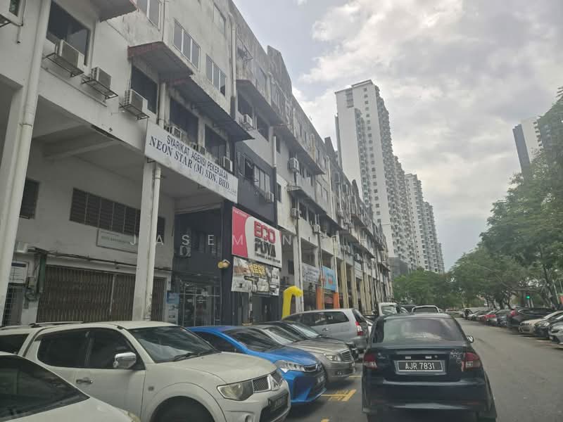Shop for Rent in Kepong Entrepreneurs Park (Batu) - Jasemin Chia - Exterior - PropertyGuru.com.my