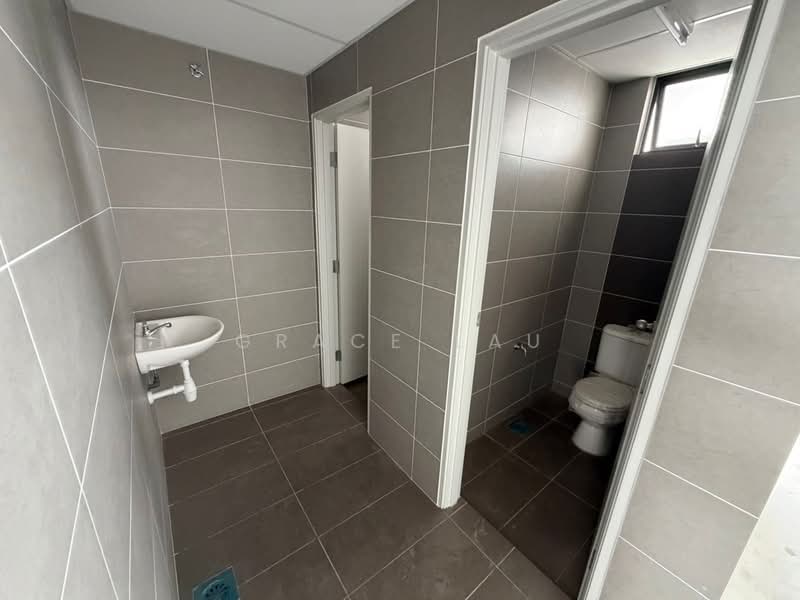 Factory for Rent in Kulai (Johor) - Grace Lau - Bathroom - PropertyGuru.com.my