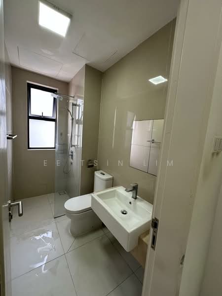 Servis Apartment untuk Disewa di South View - Ee Tsin Lim - Bathroom - PropertyGuru.com.my