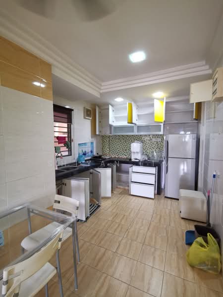 Paradesa Tropica untuk Untuk Dijual - RM 350,000, Apr 2026 - Kitchen - PropertyGuru.com.my