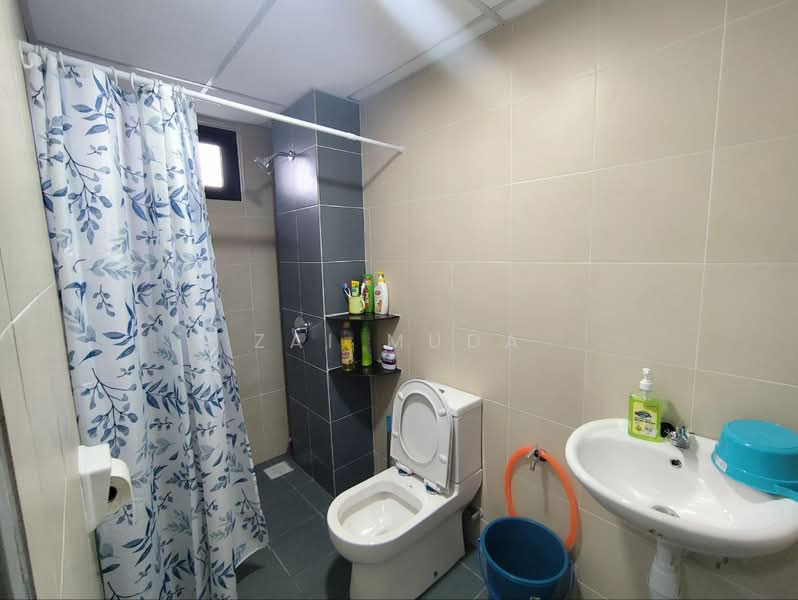 Condominium for Rent at Residensi KLIA - Zai Muda - Bathroom - PropertyGuru.com.my