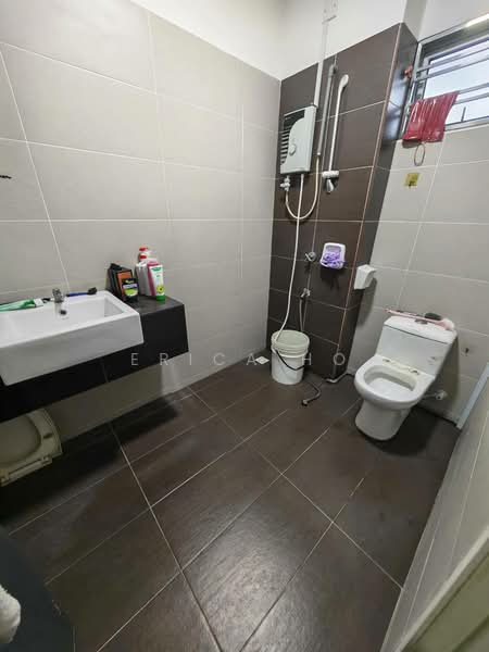 Rumah Teres 2 Tingkat untuk Dijual di Johor Bahru (Johor) - Erica Ho - Bathroom - PropertyGuru.com.my